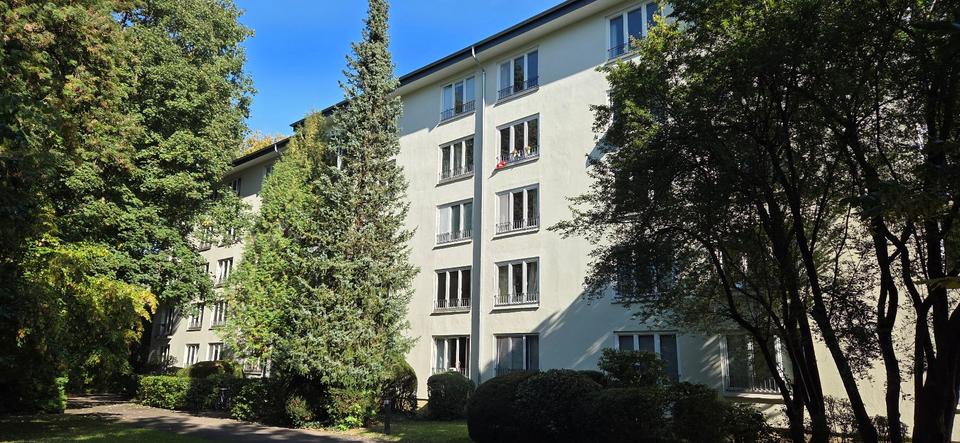 Thumbnail-1-Zimmer Apartment Hamburg-Winterhude, frei lieferbar !