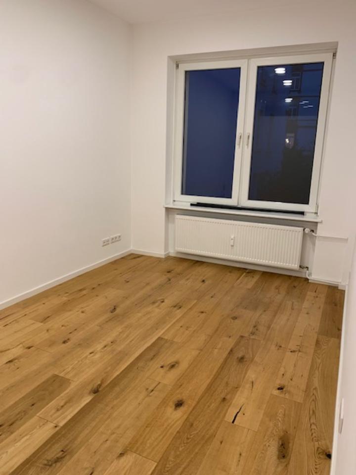 Thumbnail-Tolle 2-ZW mit EBK und Balkon in Sachsenhausen!