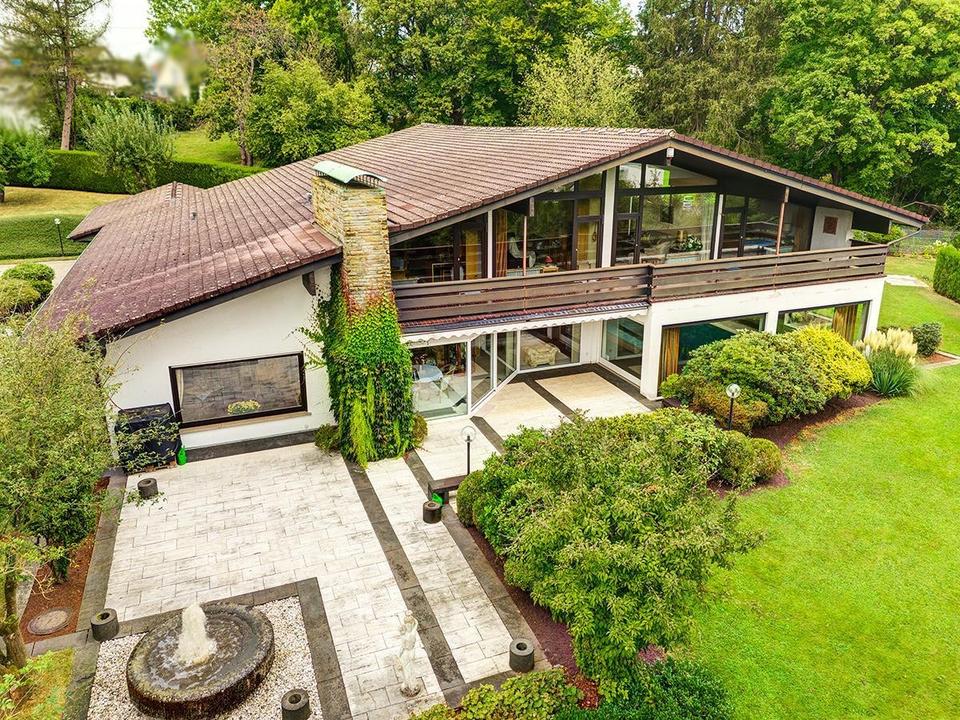 Thumbnail-Außergewöhnliches Anwesen mit Parkgrundstück