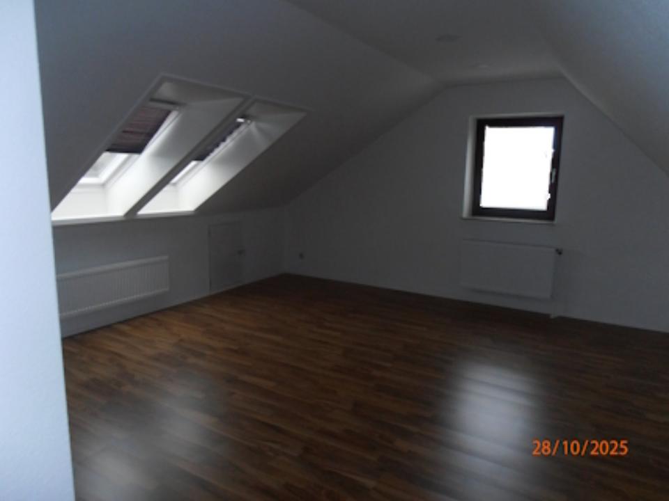 Thumbnail-Romantische Wohnung zur Miete 44 m² im Dachgeschoss