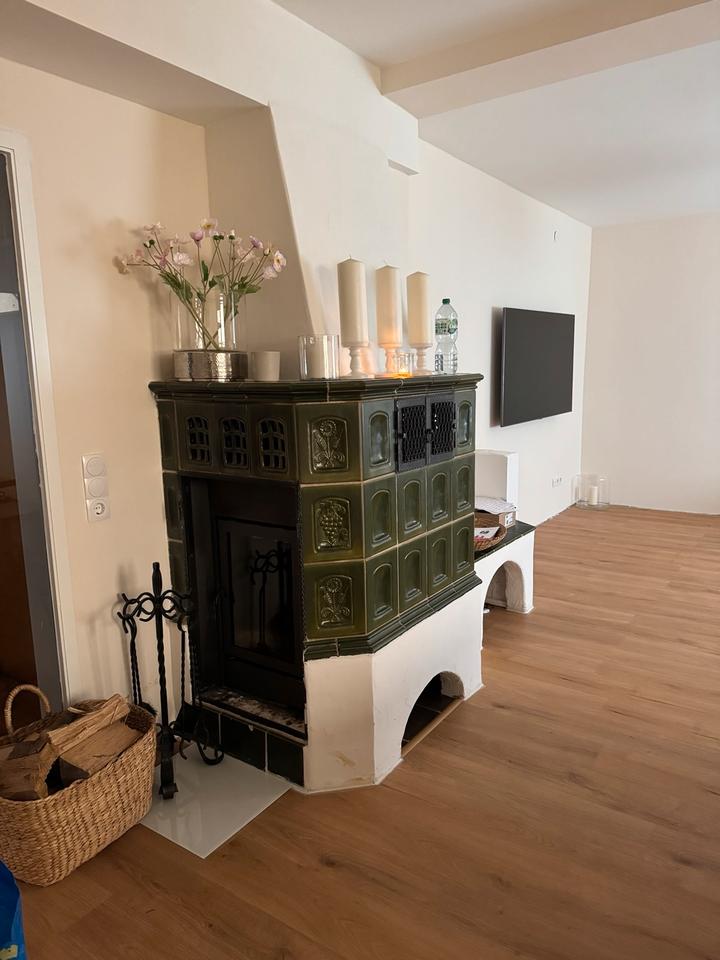 Thumbnail-Neu Sanierte 5 Zimmer Terrassen Wohnung mit 2 Badezimmern