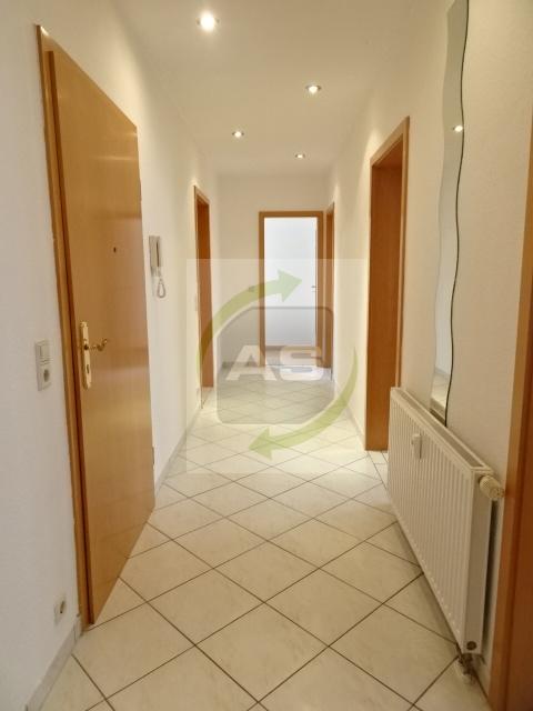 Thumbnail-Mein Papa sagt, hier wohnen wir bald