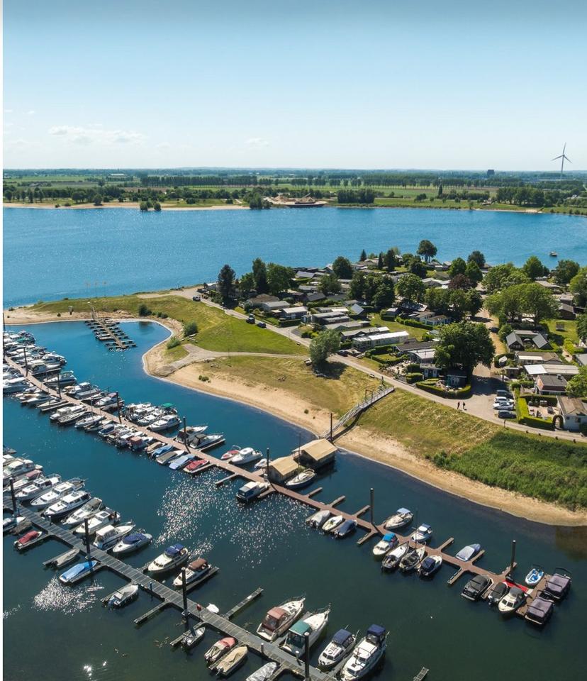 Thumbnail-Ferienhaus Chalet direkt am Jachthafen See zu verkaufen