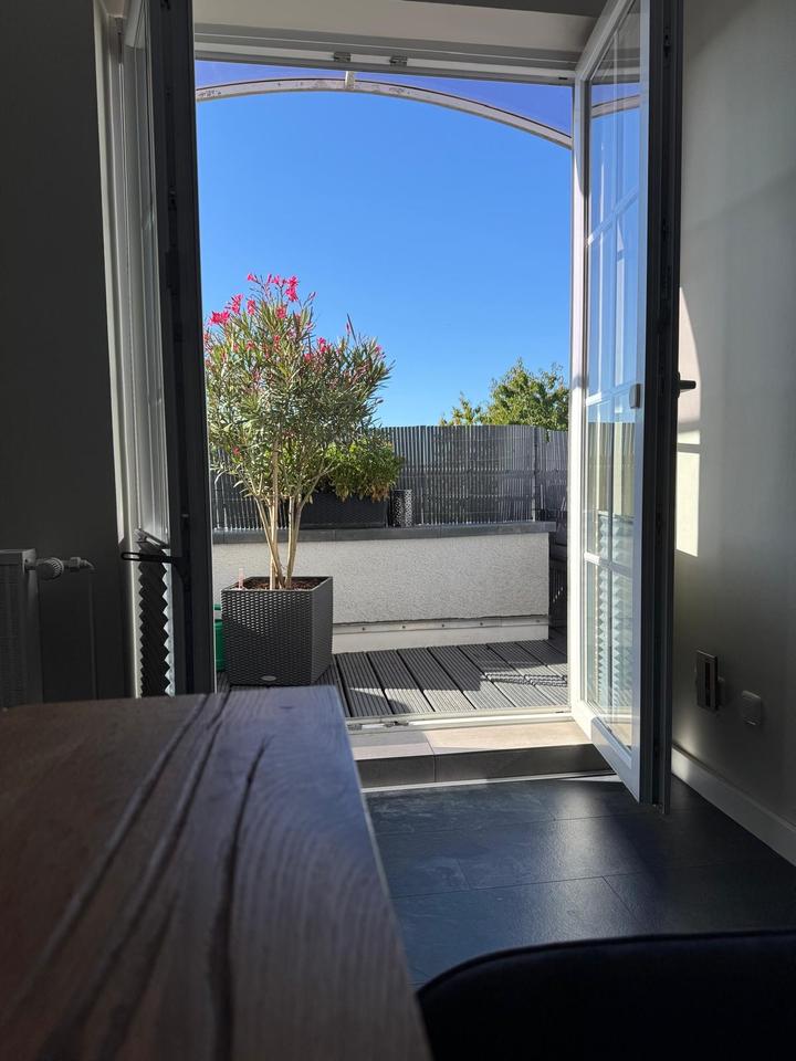 Thumbnail-derne 4-Zimmer-Eigentumswohnung (ca. 120 m²) – Top Lage