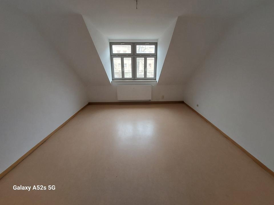 Thumbnail-Dachgeschoß-Wohnung in zentraler Lage von Weißenfels