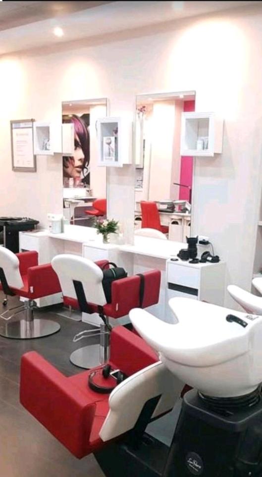 Thumbnail-Friseur Salon Spiegel