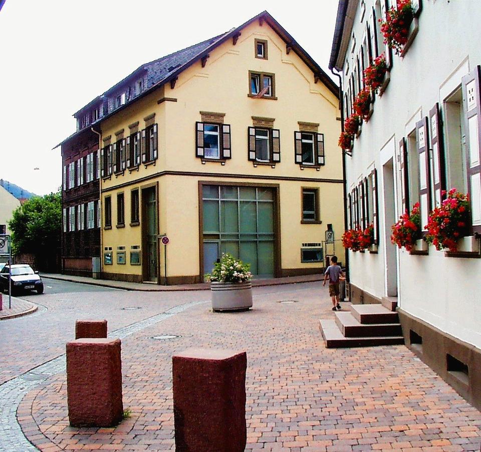 Thumbnail-Mehrfamilienhaus Zentrum Top Rendite