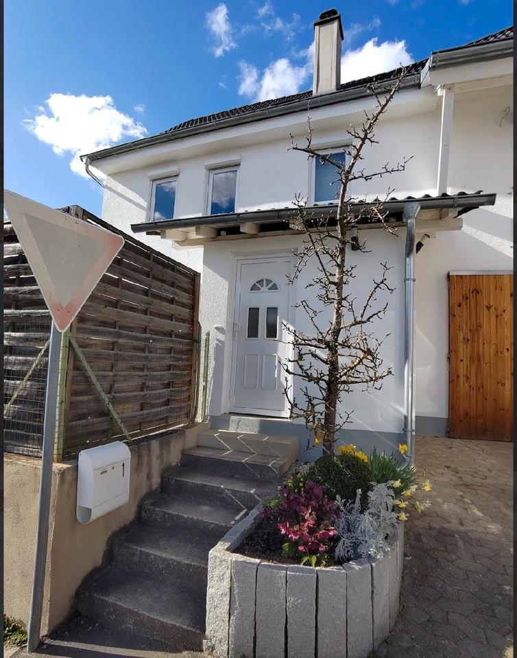 Thumbnail-Charmantes Einfamilienhaus mit guter Anbindung und viel Potenzial