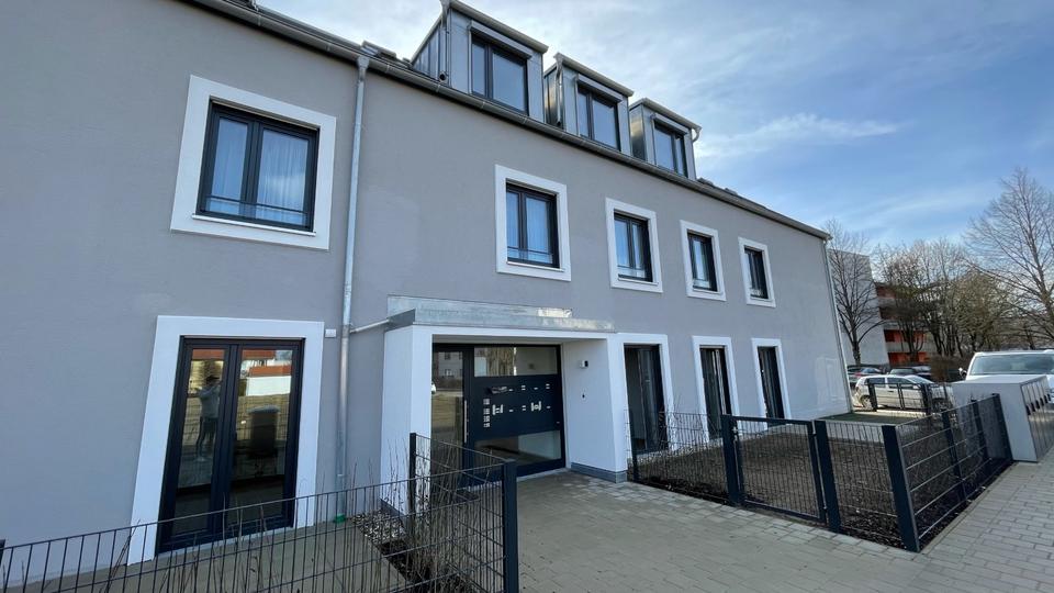 Thumbnail-Provisionsfreie sehr helle 2 Zimmer EG Wohnung