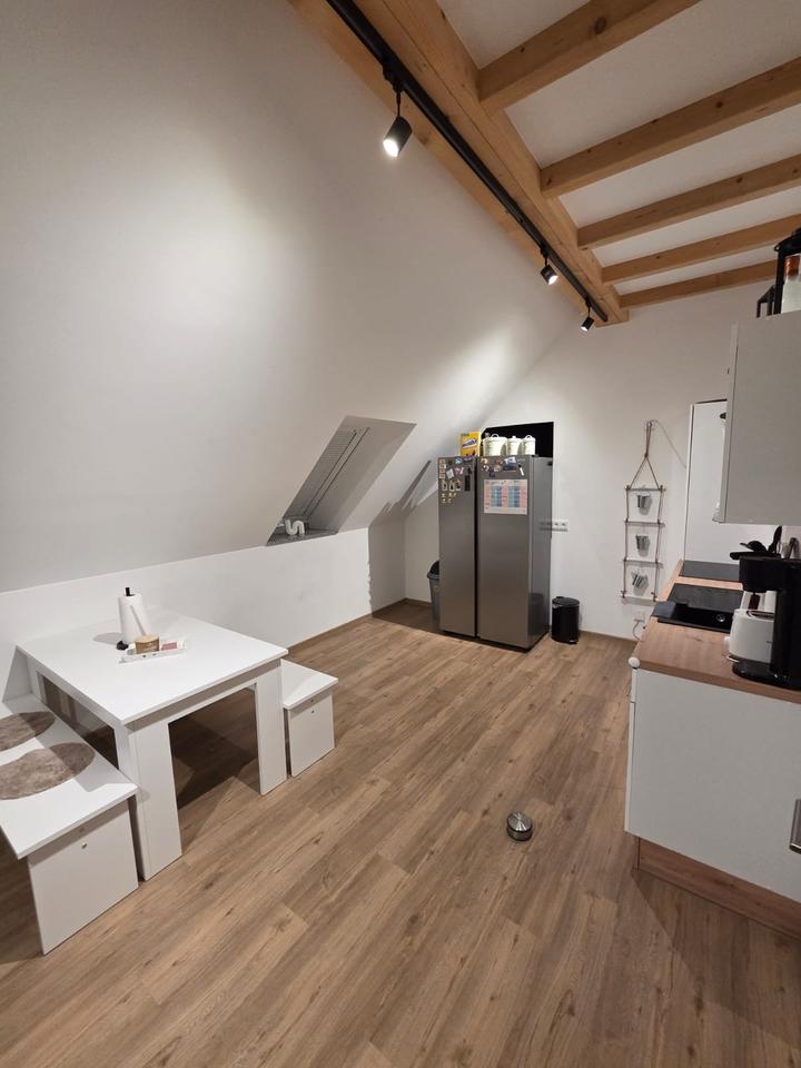 Thumbnail-Kernsanierte Dachgeschoss Wohnung in ruhiger Lage von Weiden