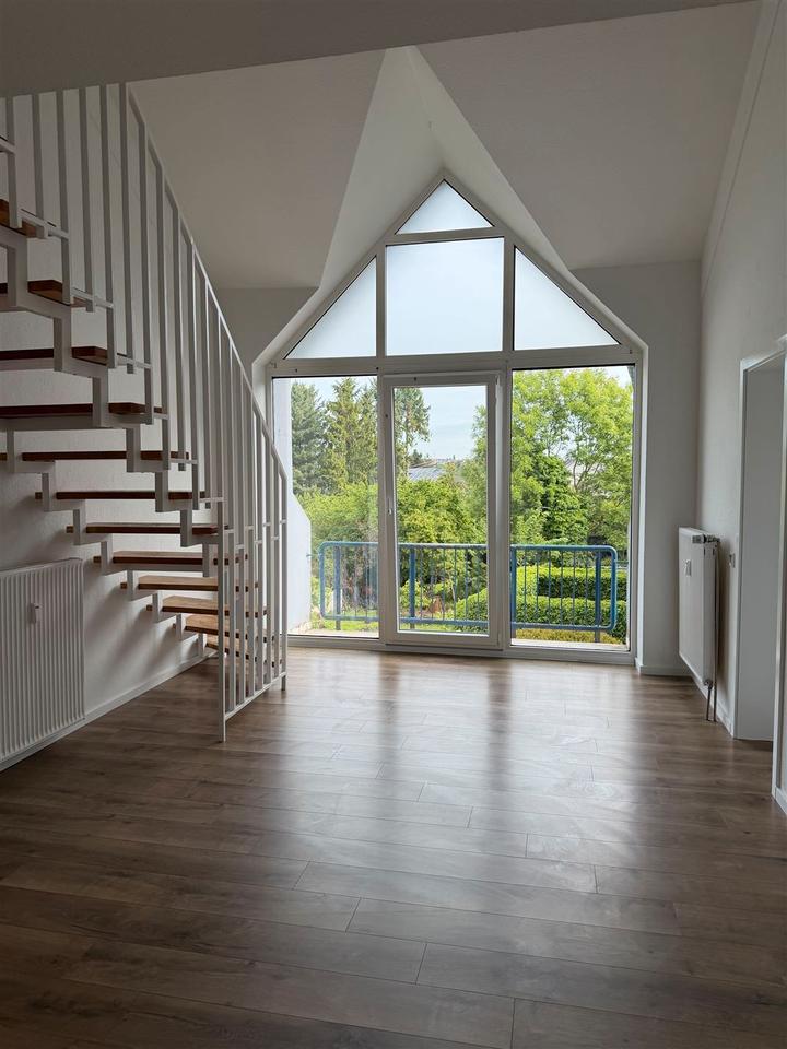 Thumbnail-Renovierte Maisonette Wohnung mit Balkon u 3 Schlafzimmern