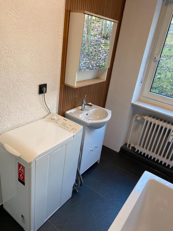 Thumbnail-3-Z.Wohnung,82m² in Regensburg, WG-ok, renoviert