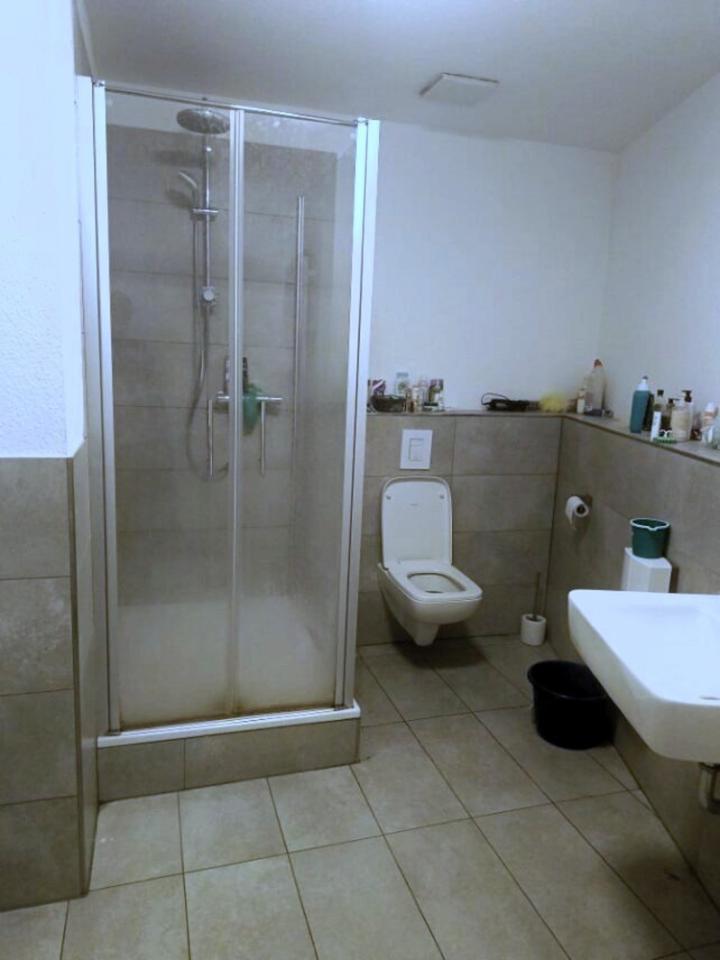 Thumbnail-Vollständig möblierte WG-Whg. 2. Zi, 75 m² inkl. 8 Betten in City-Lage