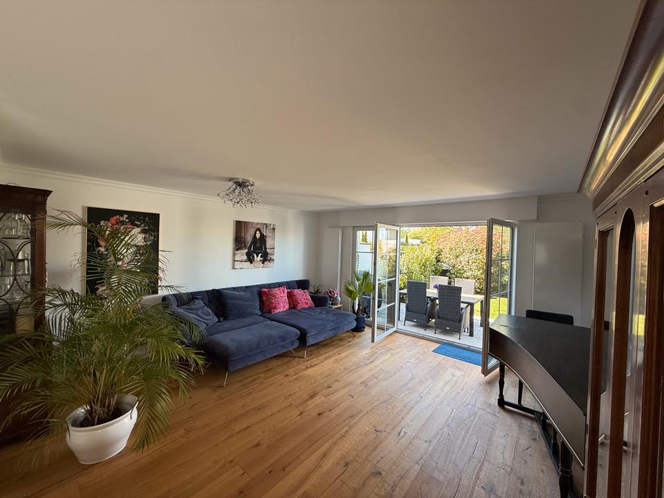 Thumbnail-Modernes Townhouse mit Garten in Dortmund-Sölderholz