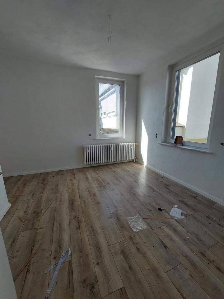 Thumbnail-Erstbezug nach Sanierung 3 Zimmer auf Wunsch mit Einbauküche