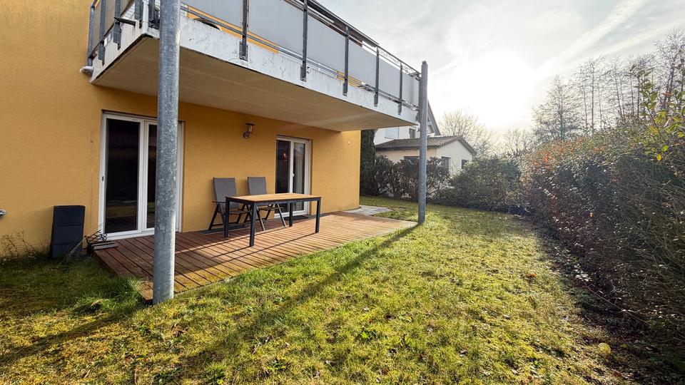 Thumbnail-2 Zimmer Wohnung mit Garten und überdachter West-Terrasse - kompl. möbliert