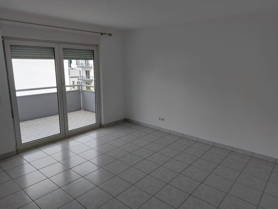 Thumbnail-Schöne, 3 ZKB Etagenwohnung in 66424 Homburg-Erbach, 83 qm, 2Blk.