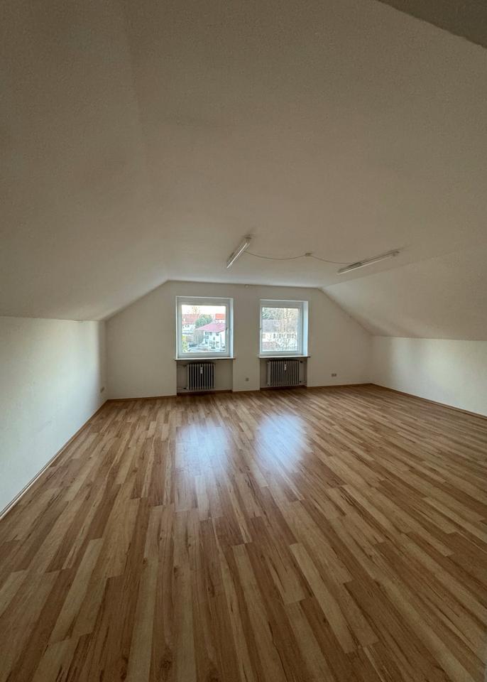Thumbnail-2,5-Zimmer-Dachgeschosswohnung in Peiting zu vermieten