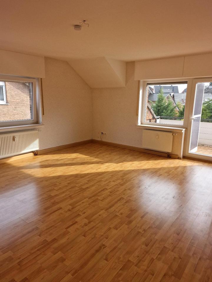 Thumbnail-3 Zimmerwohnung in Paderborn Elsen mit Balkon
