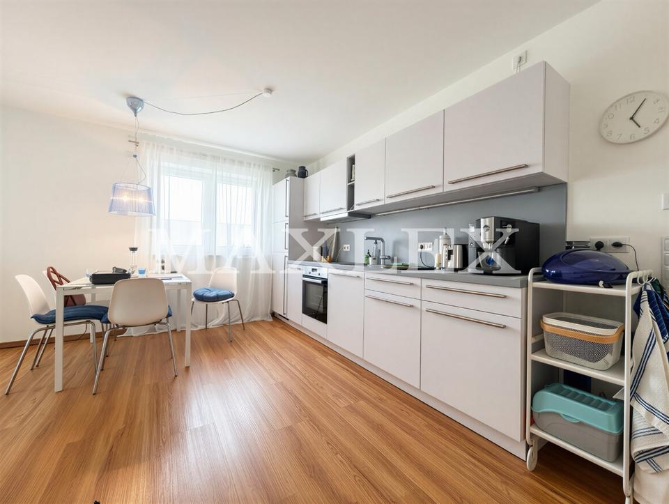 Thumbnail-Moderne 3-Zimmer Wohnung mit Balkon