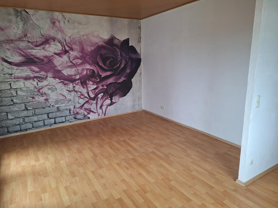 Thumbnail-Platzwunder für Familien: 4-Raum-Wohnung in der Silberhöhe