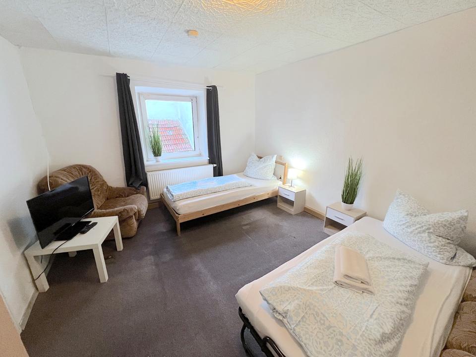 Thumbnail-Einzel- Doppelzimmer in WG-Einfamilienhaus zu vermieten!