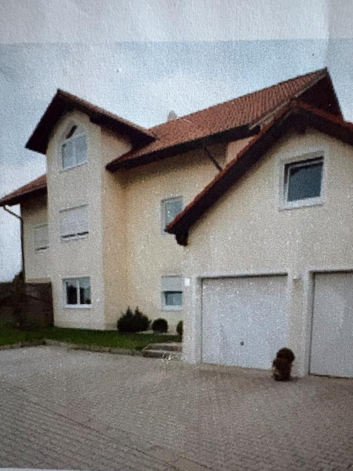 Thumbnail-Verkaufe 4 Zimmer Eigentumswohnung