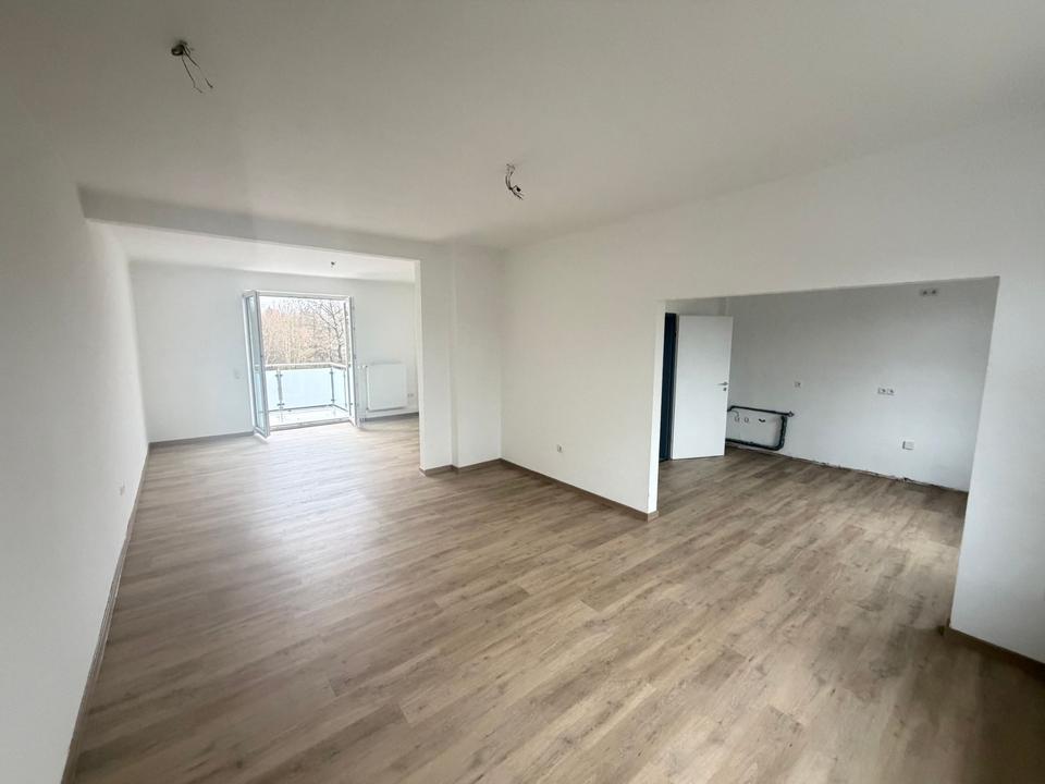 Thumbnail-Sonniges Wohnidyll mit Balkon und eigenem Stellplatz