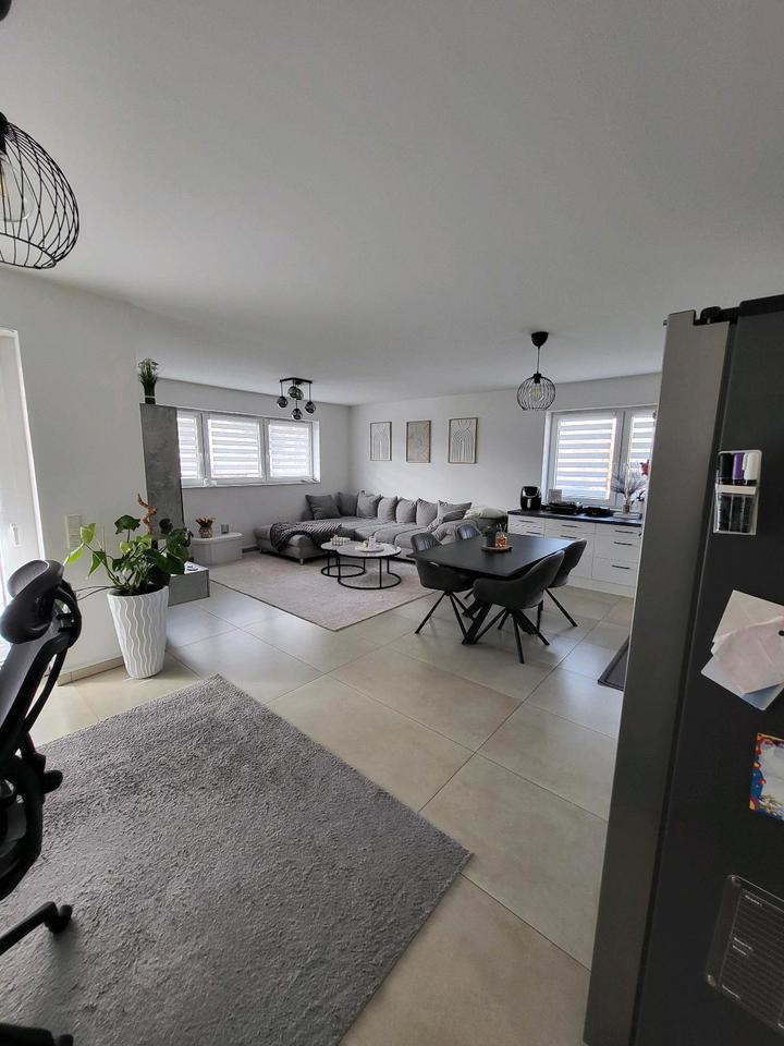 Thumbnail-Moderne 3-Zimmer-Neubauwohnung (84,53 m²) mit Balkon & Dachboden