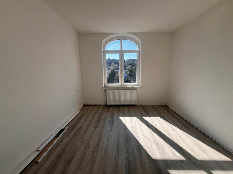 Thumbnail-Renovierte zwei Zimmer Wohnung in Duisburg Meiderich zu vermieten