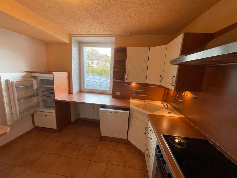 Thumbnail-Felsberg, helle 2 ZKB im EG mit EBK, Balkon & Stellplatz