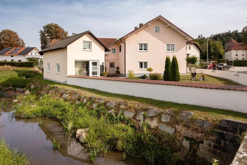 Thumbnail-Zweifamilienhaus in Haselbach (Gemeinde Tiefenbach)