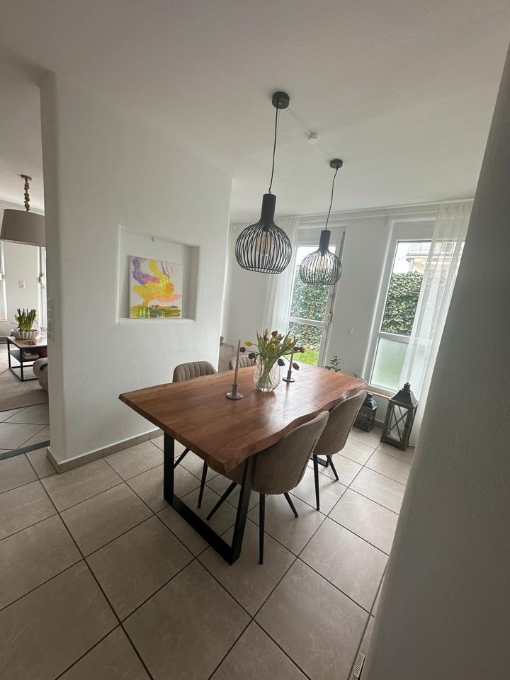 Thumbnail-Doppelhaushälfte mit Garten in ruhiger Siedlungslage