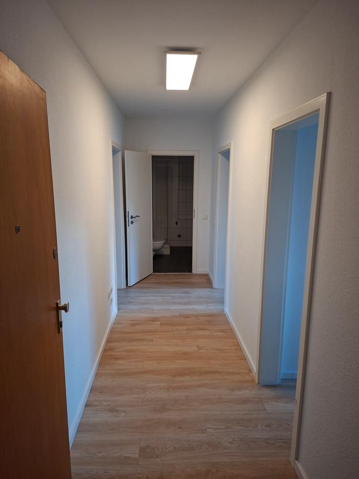 Thumbnail-Helle 2,5 Zi.-Wohnung (62m²), Vinylboden, Balkon, Gelsenkirchen