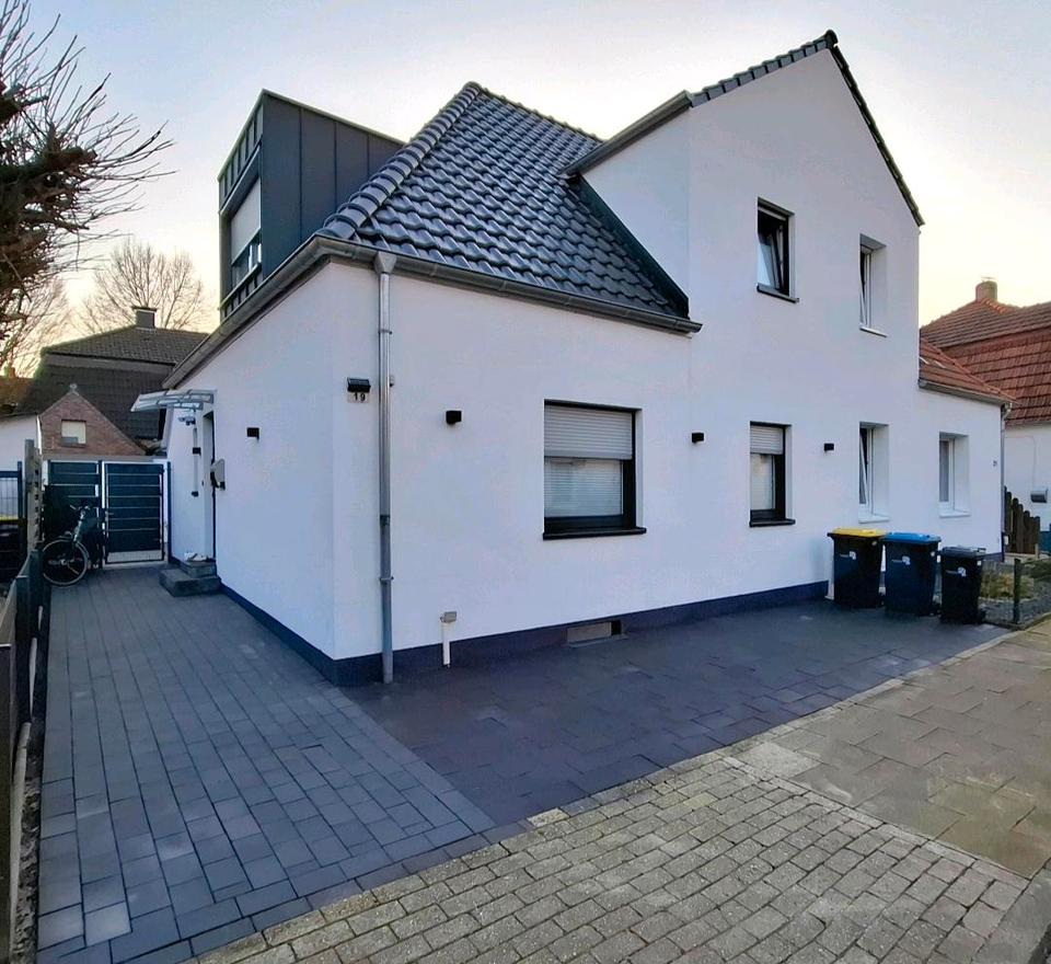 Thumbnail-Schöne Doppelhaushälfte