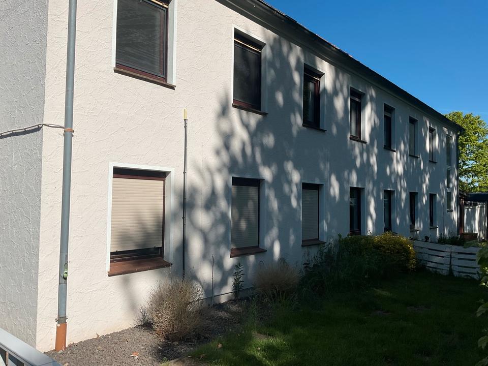 Thumbnail-EG - Wohnung 3,5 Zimmer ( 85 m2 ) mit Terrasse und Garten