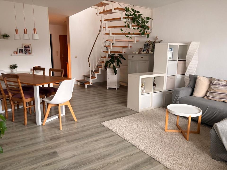 Thumbnail-3-Zimmer-Wohnung verteilt über Erd- u. Dachgeschoss in Frankenberg