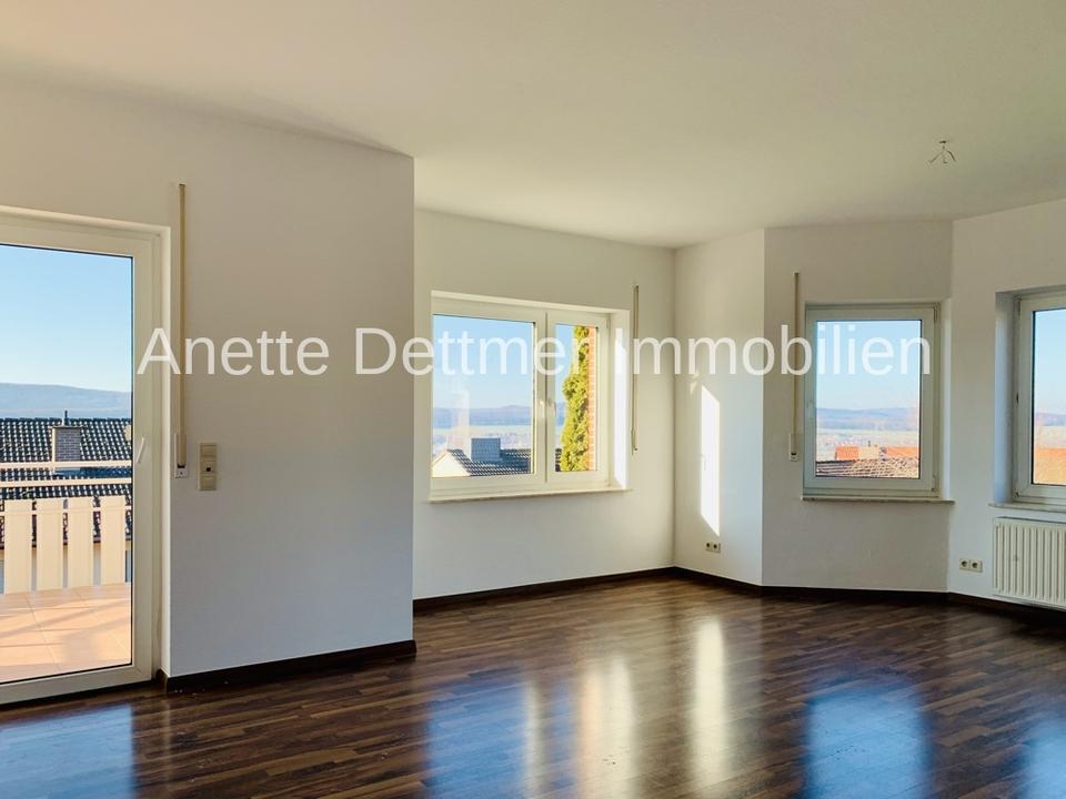 Thumbnail-Moderne 3-Zimmer-Erdgeschosswohnung in ruhiger Lage mit Panoramablick