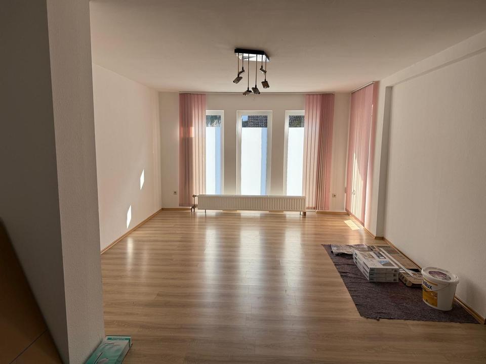 Thumbnail-Hofgeismar Helle 3-Zimmer Wohnung - Erstbezug nach Bad Sanierung