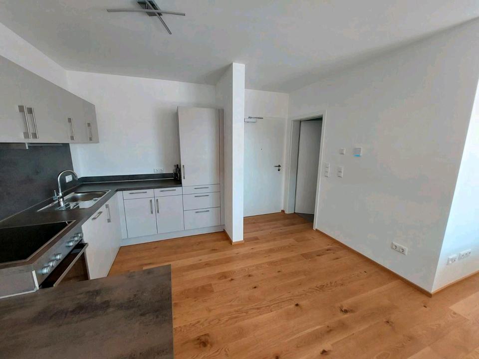 Thumbnail-1-Zimmer-Dachgeschosswohnung