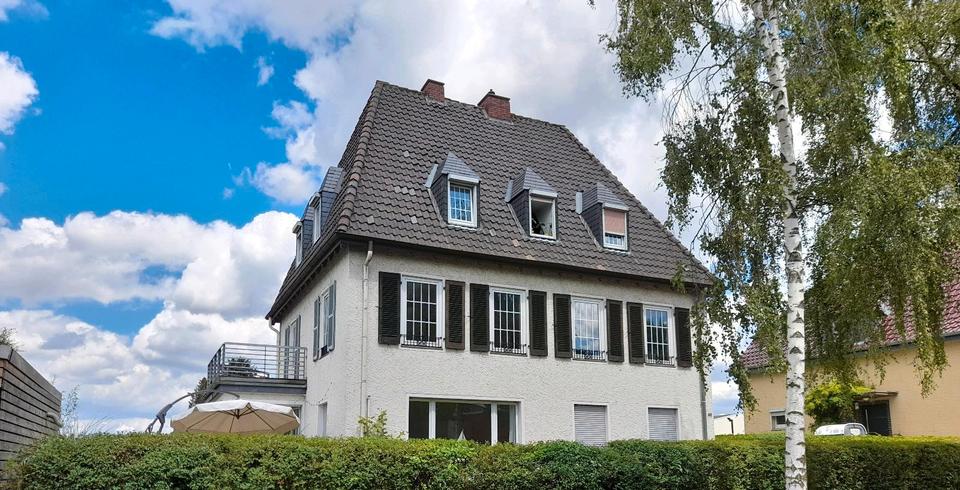 Thumbnail-Möblierte 2,5 Zimmer Wohnung