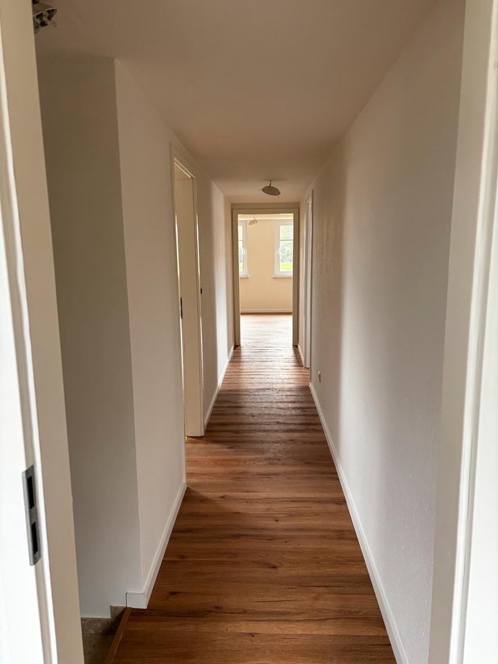 Thumbnail-Schönes Einfamilienhaus in Hesel-Beningafehn zu vermieten.