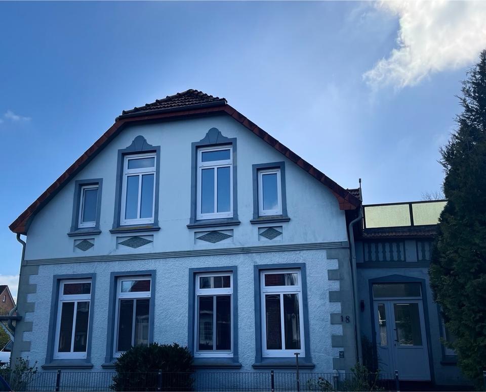 Thumbnail-**Anfragen Stop** Altbauwohnung EG 96qm ab 01.05.01.06.2026