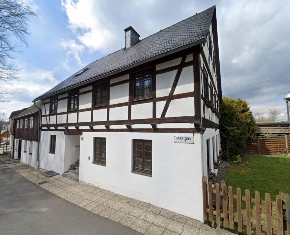 Thumbnail-Großzügige 4-Raum-Wohnung über zwei Etagen in Doppelhaushälte in ruhiger Lage in 09619 Sayda