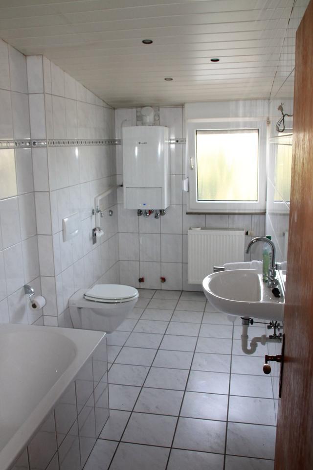 Thumbnail-Helle Attraktive 3 Zimmer Wohnung, Garage , Stellplatz in Kettig