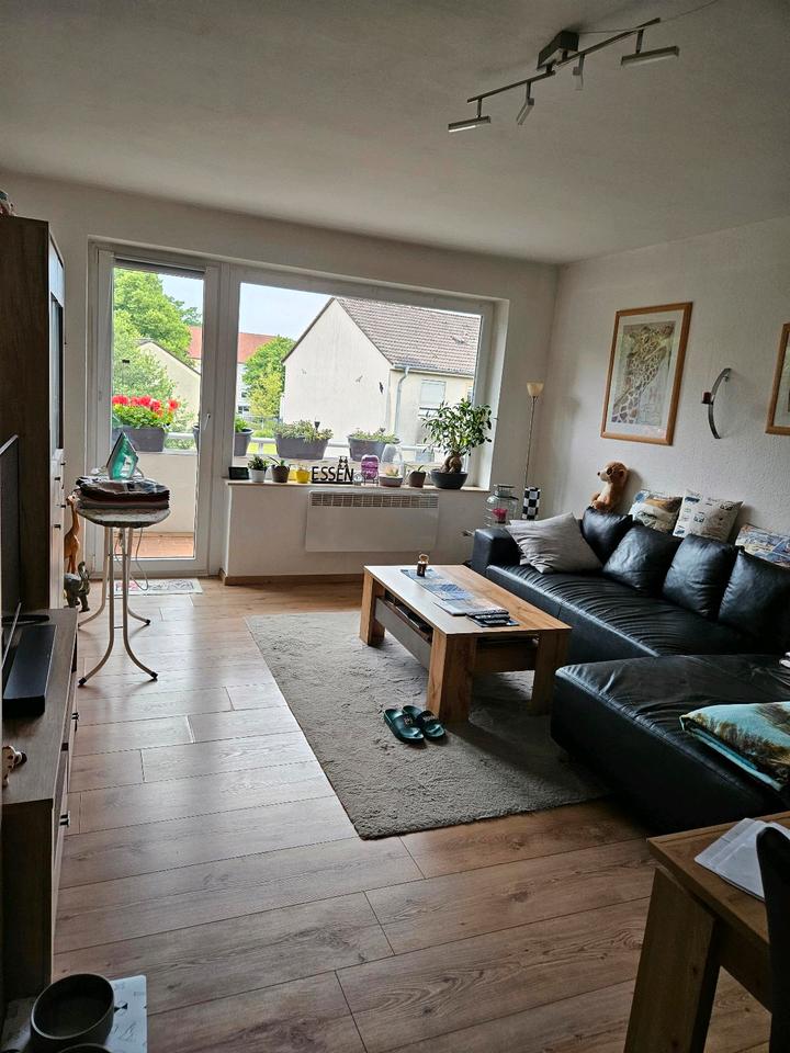 Thumbnail-2,5 Zimmer, Bad mit Fenster, Balkon Südlage