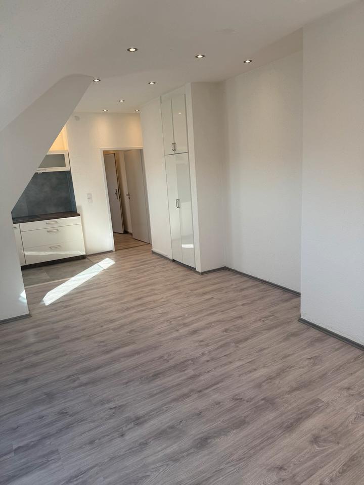 Thumbnail-Sehr schöne Zweizimmerwohnung, sofort zu vermieten