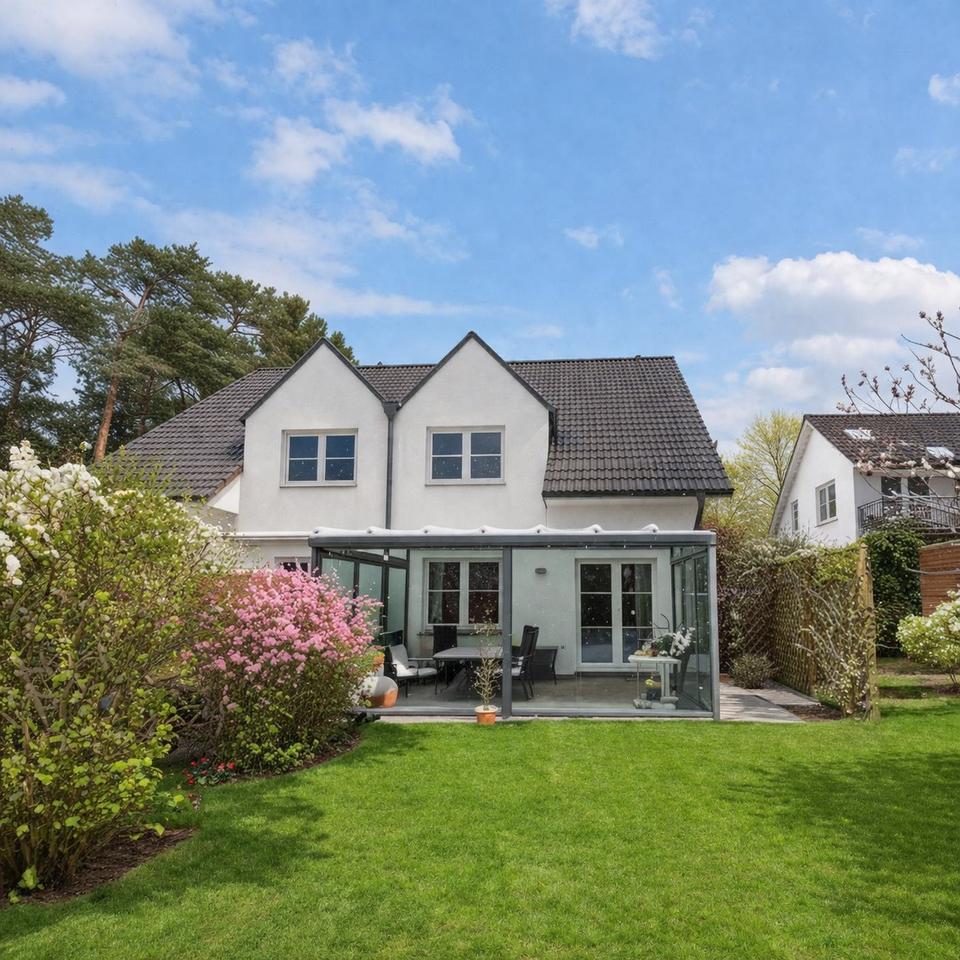 Thumbnail-Schnuckelige Doppelhaushälfte im grünen Buchholz