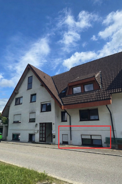 Thumbnail-Renovierte 2-Zimmerwohnung in zentraler Lage mit EBK