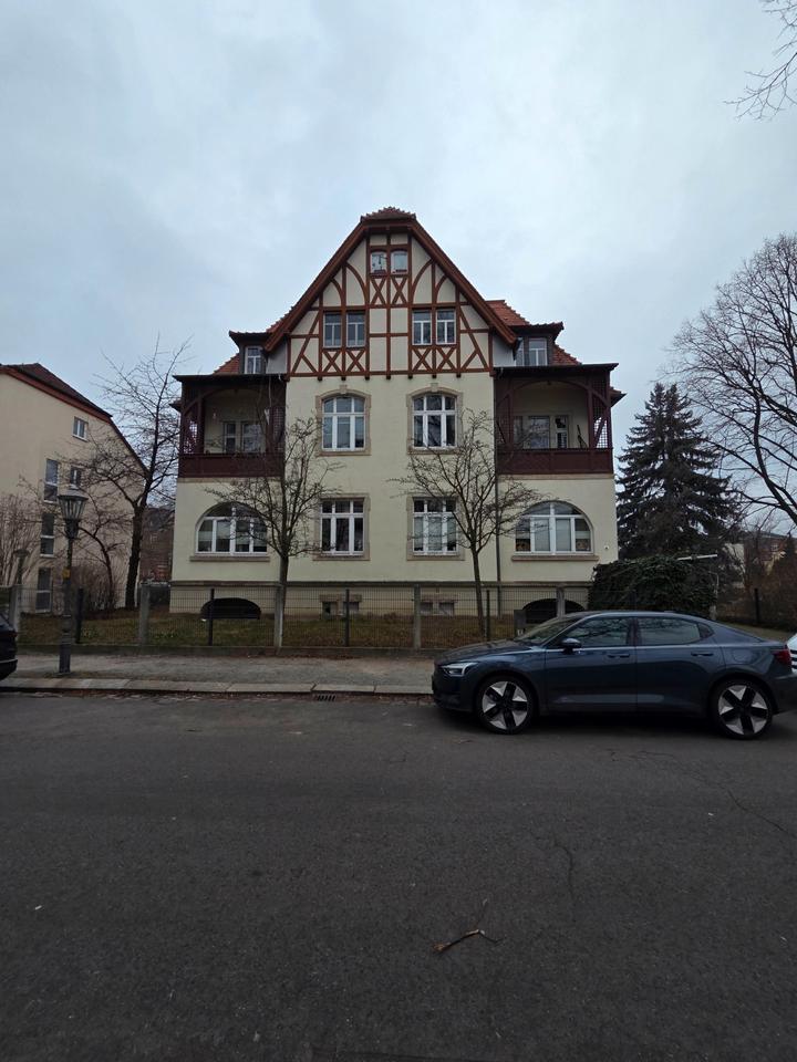 Thumbnail-Voll möblierte 4-Zimmer-Wohnung (3 Schlafzimmer) - Ideal für WGs,